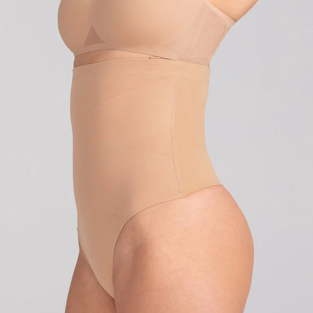 Honeylove SuperPower Shaping Thong  nude 1X new no tags